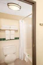 Hotel AmericInn Kearney photo 4