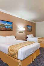 Hotel Days Inn and Suites South Gate photo 1