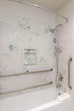 Hotel Days Inn and Suites South Gate photo 3