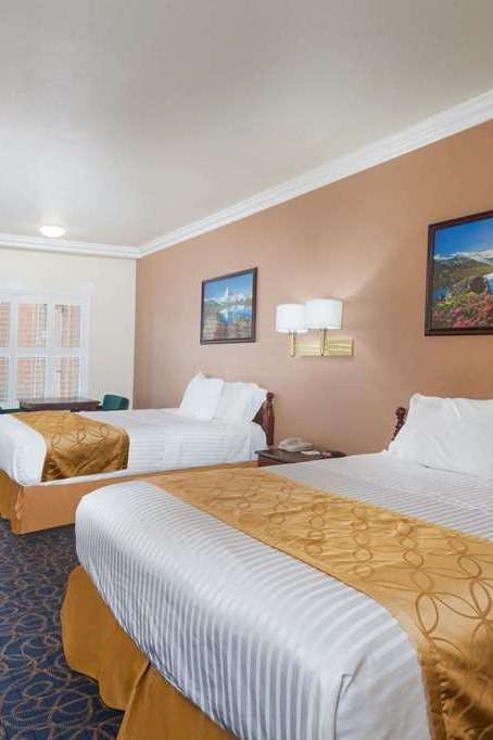 Hotel Days Inn and Suites South Gate photo 2