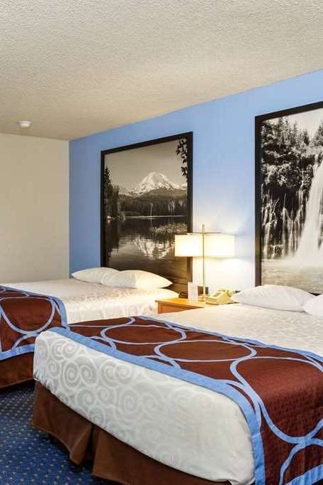 Hotel Super 8 by Wyndham Susanville photo 2