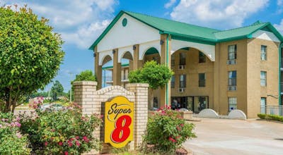 Super 8 by Wyndham Lakeland