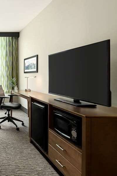 Hotel La Quinta Inn & Suites by Wyndham Burlington photo 3