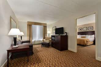 Hotel Comfort Inn & Suites Glen Mills photo 2