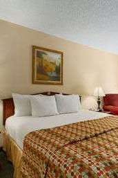 Hotel Baymont Inn and Suites Dublin photo 1