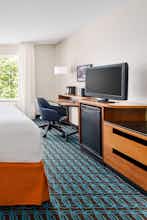Hotel Fairfield Inn & Suites by Marriott Houston The Woodlands photo 4
