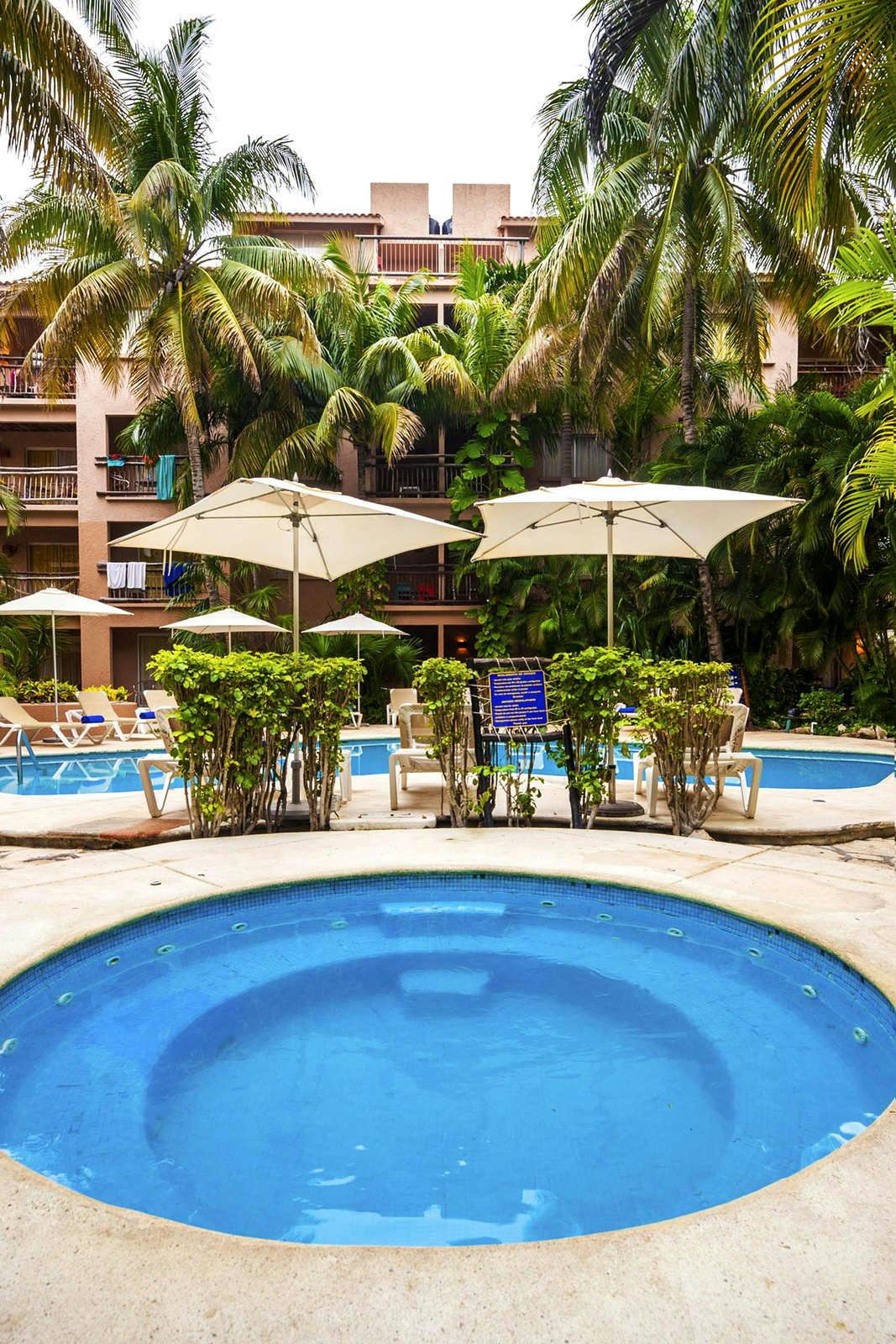 Hotel Hotel Tukan & Beach Club photo 1