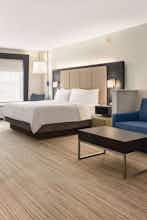 Hotel Holiday Inn Express Hotel & Suites Lawton Fort Sill photo 1