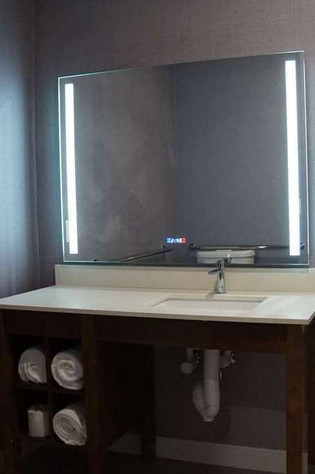 Hotel La Quinta by Wyndham Dallas Lewisville photo 4