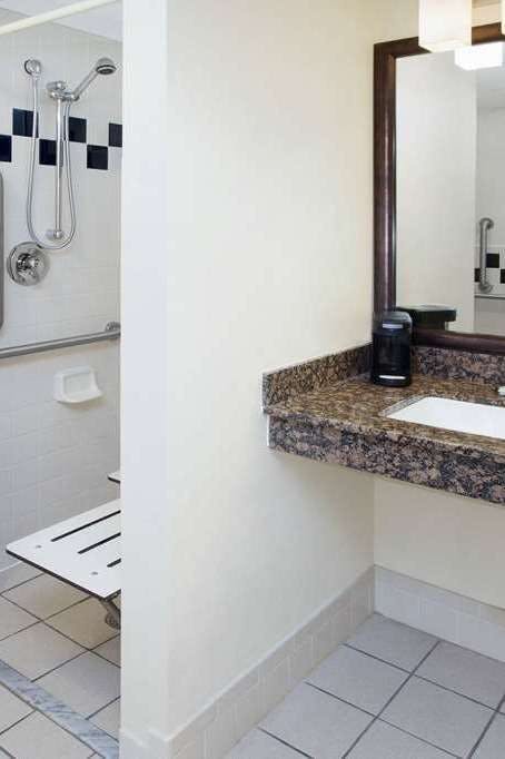 Hotel AmericInn Wbstr Cty photo 5