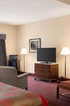 Hotel Ramada Pigeon Forge North photo 4