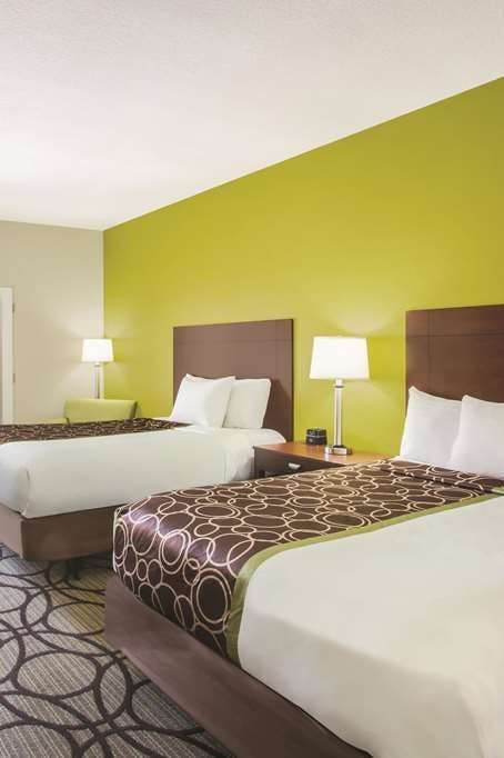 Hotel La Quinta Inn & Suites by Wyndham Conference Center Prescott photo 1