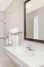 Hotel Days Inn by Wyndham Seguin TX photo 4