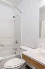 Hotel Super 8 by Wyndham Norwich photo 4