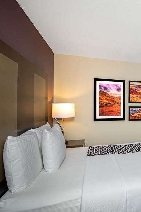 Hotel La Quinta Inn Las Vegas Nellis photo 1