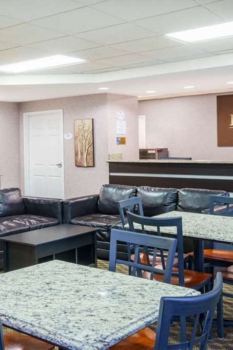 Hotel Baymont Inn Gallatin photo 5