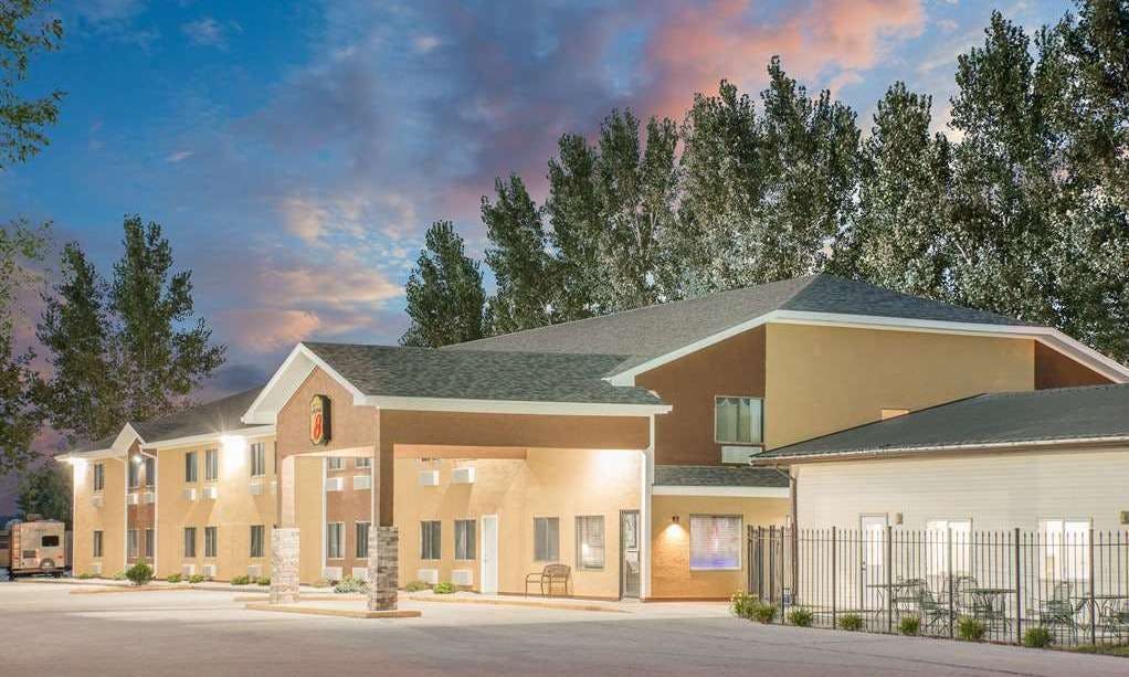 Super 8 by Wyndham Webster City IA