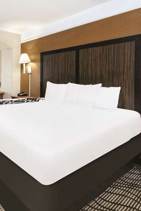 Hotel La Quinta Inn Ste N Stone Oak photo 1