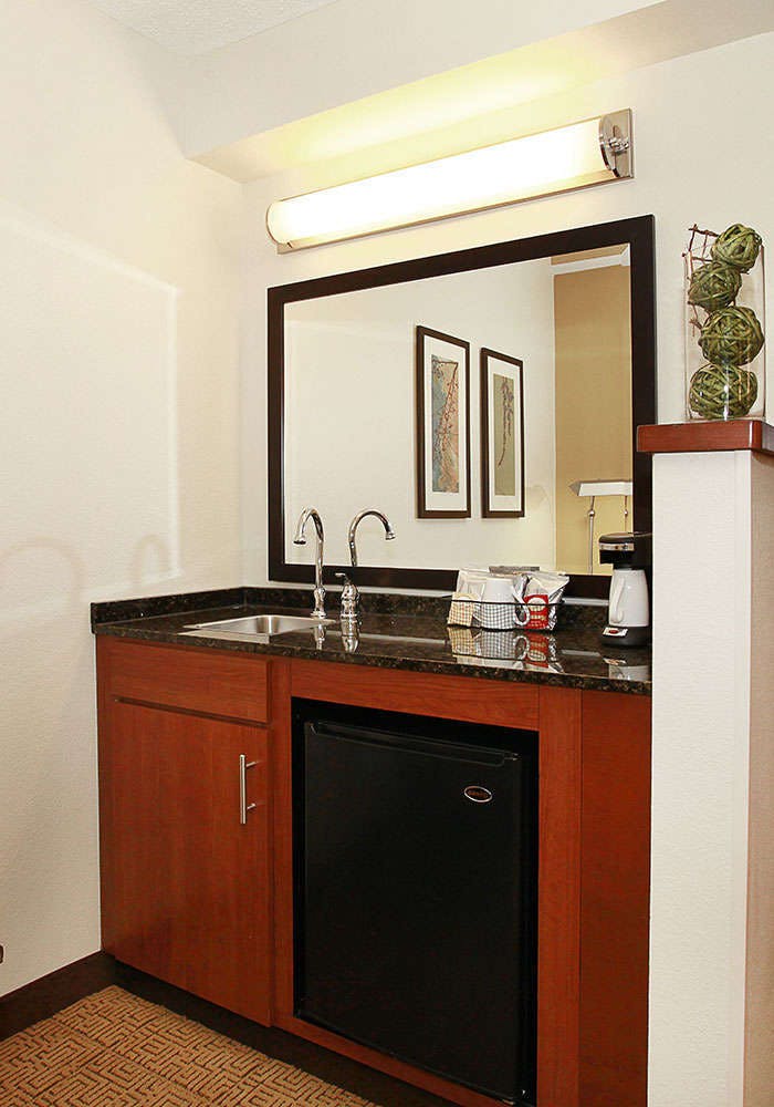 Hotel Hyatt Place Tampa Busch Gardens photo 4