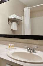 Hotel Days Inn by Wyndham Grand Forks Columbia Mall photo 3