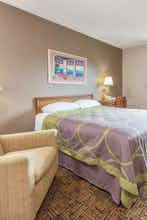 Hotel Super 8 by Wyndham Indianapolis/Emerson Ave photo 1