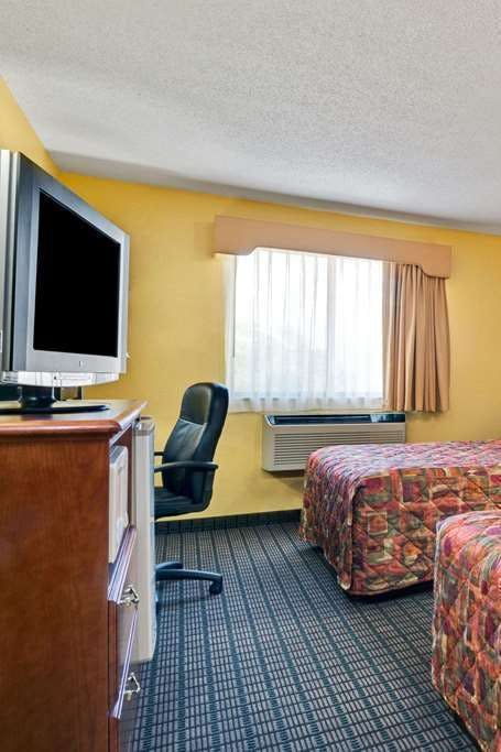 Hotel Days Inn Torrington photo 3