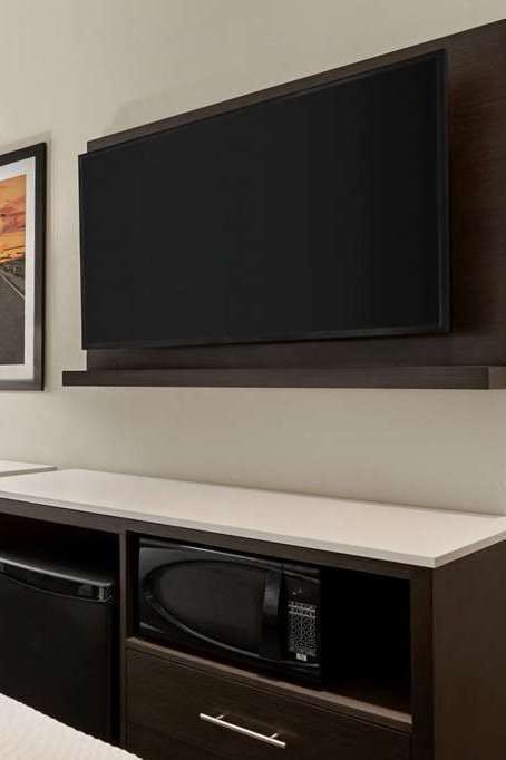 Hotel La Quinta Inn & Suites by Wyndham San Bernardino photo 2