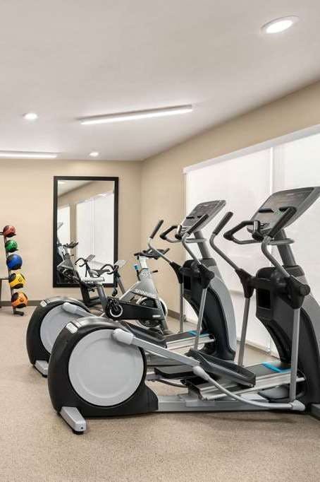 Hotel La Quinta Inn & Suites by Wyndham San Bernardino photo 5