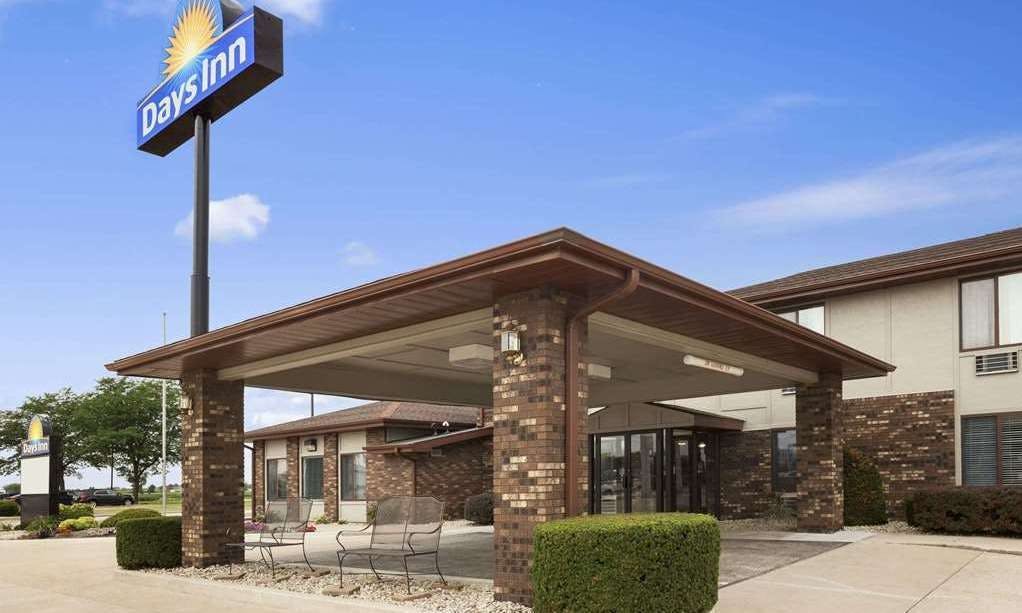 Days Inn by Wyndham Oglesby/ Starved Rock