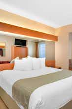 Hotel Microtel Inn & Suites by Wyndham Springville photo 3