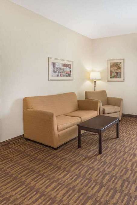 Hotel Days Inn by Wyndham Semmes/Mobile photo 5