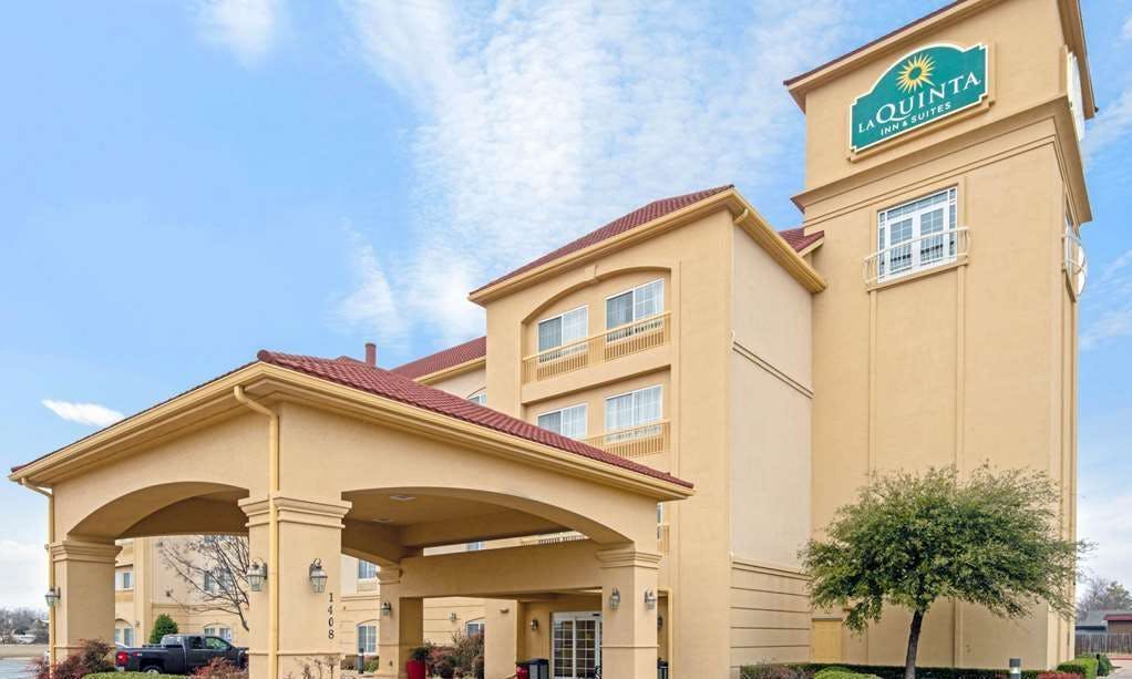 La Quinta Inn & Suites by Wyndham Lawton / Fort Sill