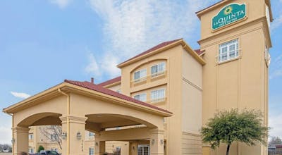 La Quinta Inn & Suites by Wyndham Lawton / Fort Sill