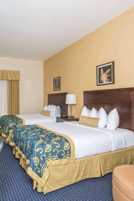 Hotel Wingate by WY Houma photo 2