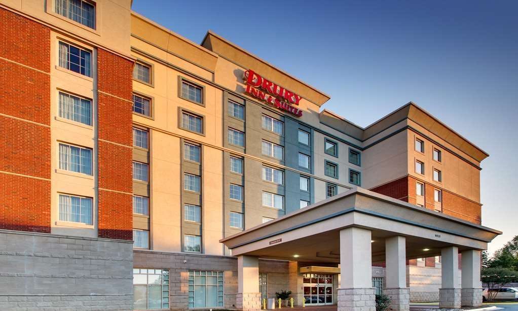Drury Inn and Suites Charlotte Northlake