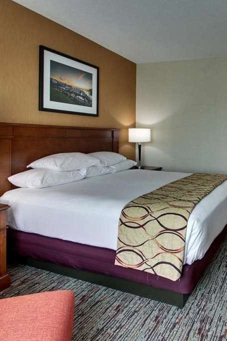 Hotel Drury Inn and Suites Charlotte Northlake photo 2