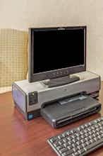 Hotel Baymont Louisville Airport S photo 5