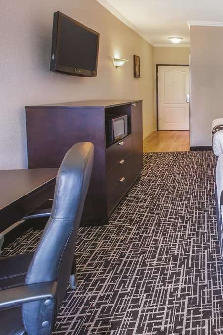 Hotel La Quinta Inn & Suites by Wyndham Garland Harbor Point photo 3