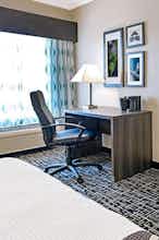 Hotel La Quinta Inn Ste Harbor Point photo 2