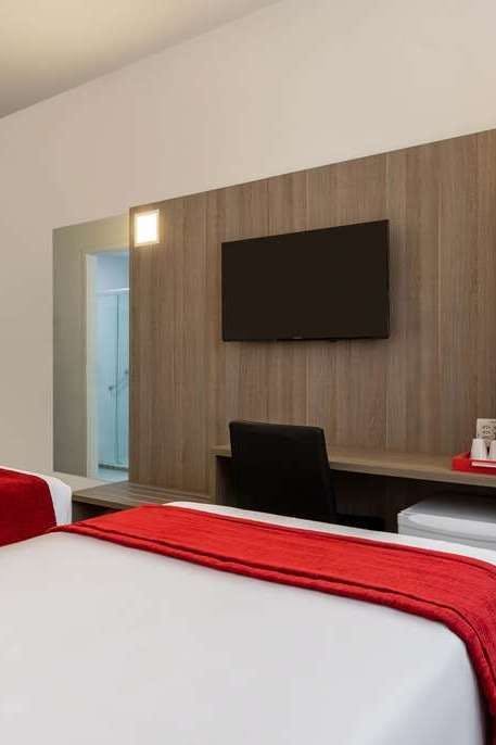 Hotel Ramada Encore by Wyndham Osasco photo 3