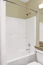 Hotel Microtel Inn & Suites by Wyndham Indianapolis Airport photo 5