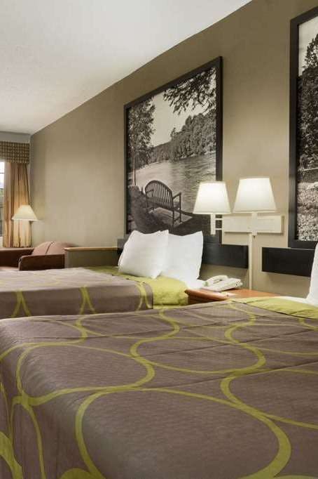 Hotel Super 8 Chatsworth/Dalton photo 2