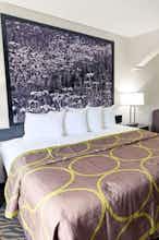 Hotel Super 8 by Wyndham High Point/Greensboro photo 1