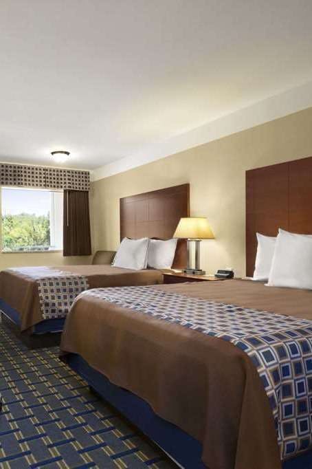 Hotel Days Inn by Wyndham Fultondale photo 1