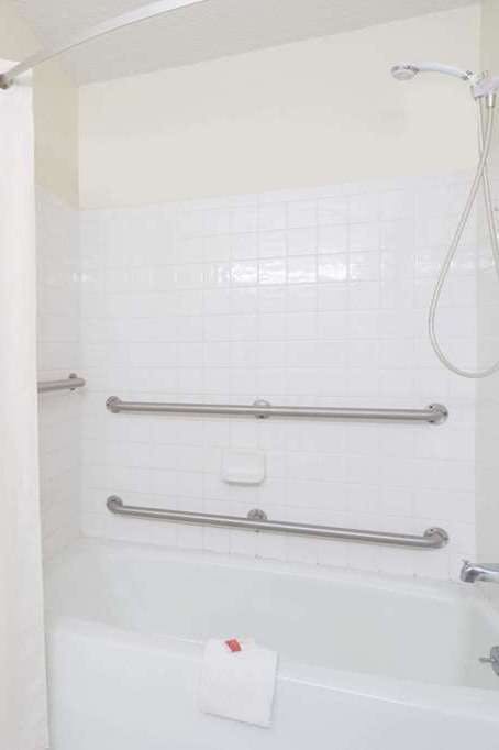 Hotel Super 8 by Wyndham Zanesville photo 4