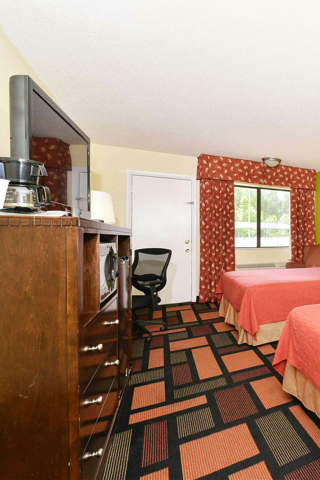 Hotel Americas Best Value Inn Canton, NC photo 4