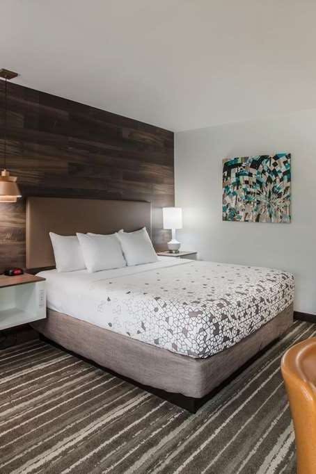 Hotel La Quinta Inn Ste Owasso photo 1