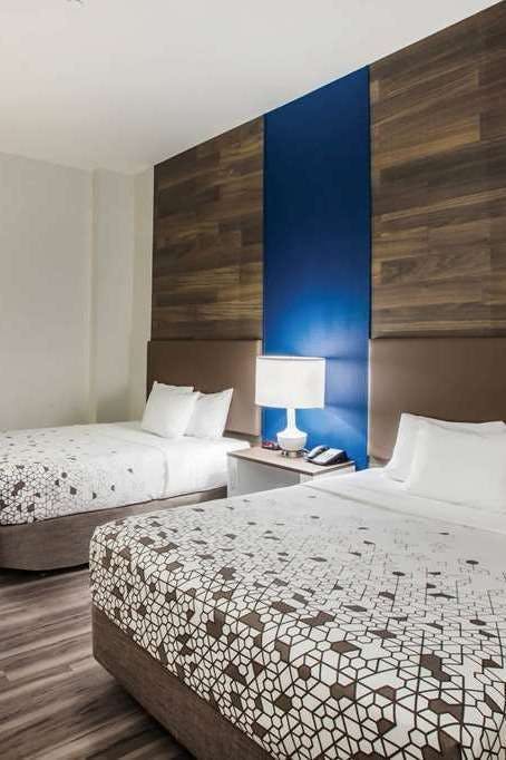 Hotel La Quinta Inn Ste Owasso photo 3