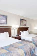 Hotel Wingate by Wyndham Bridgeport/Clarksburg photo 2