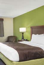 Hotel AmericInn Little Falls photo 1
